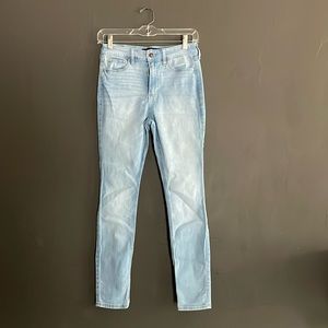 Hollister high rise super skinny jeans
